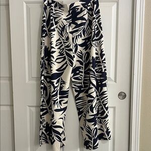 Cupshe Navy and Cream Leaf Print Wide Leg Pants